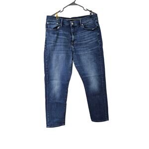 Lucky Brand Men's 410 Athletic Slim